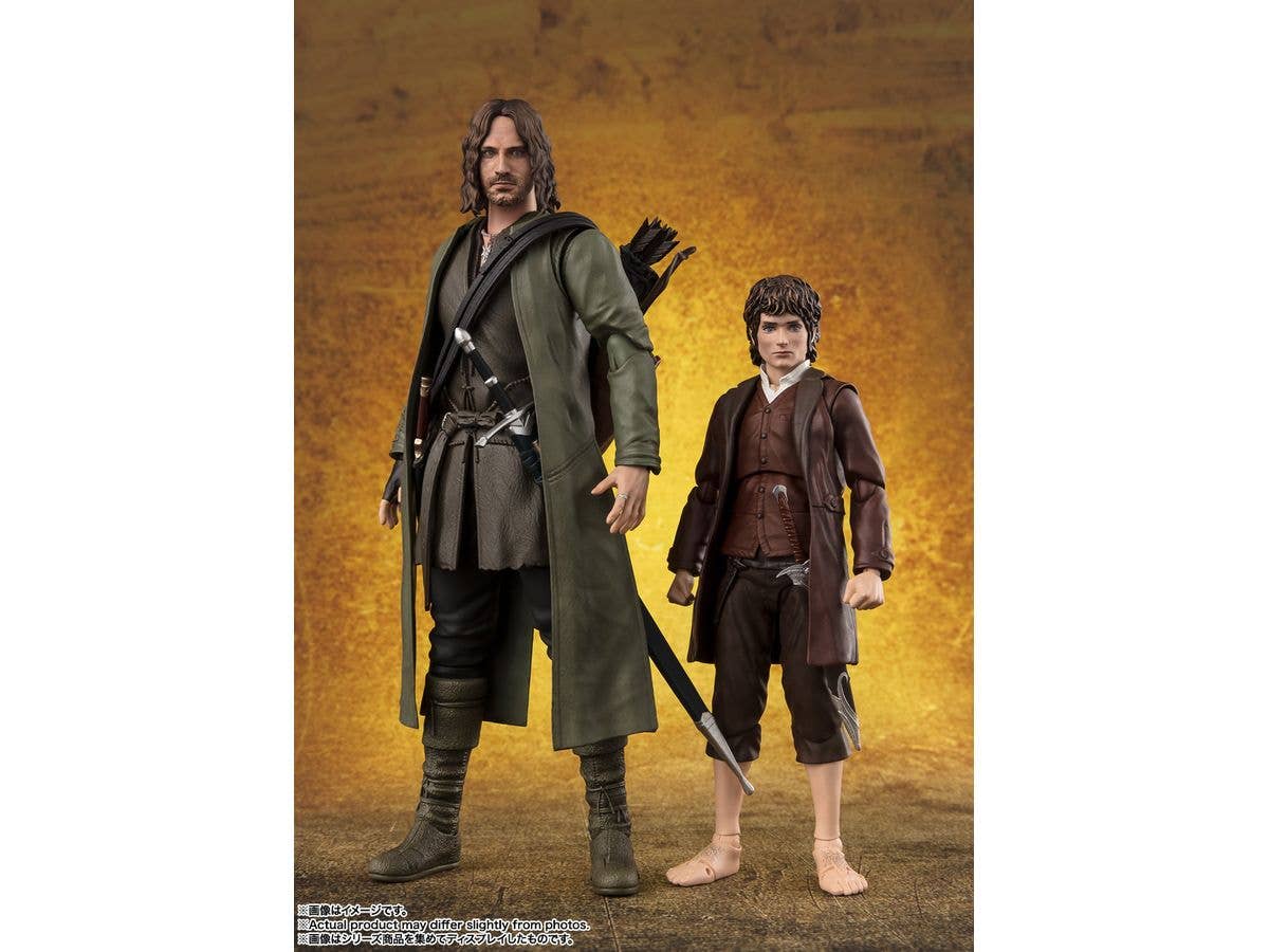 TAMASHII NATIONS Frodo Baggins & Gollum (The Lord of the Rings: The Fellowship of the Ring) "The Lord of the Rings", TAMASHII NATIONS S.H.Figuarts | 4573102675637