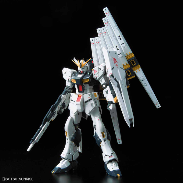 BANDAI Hobby RG 1/144 Nu GUNDAM