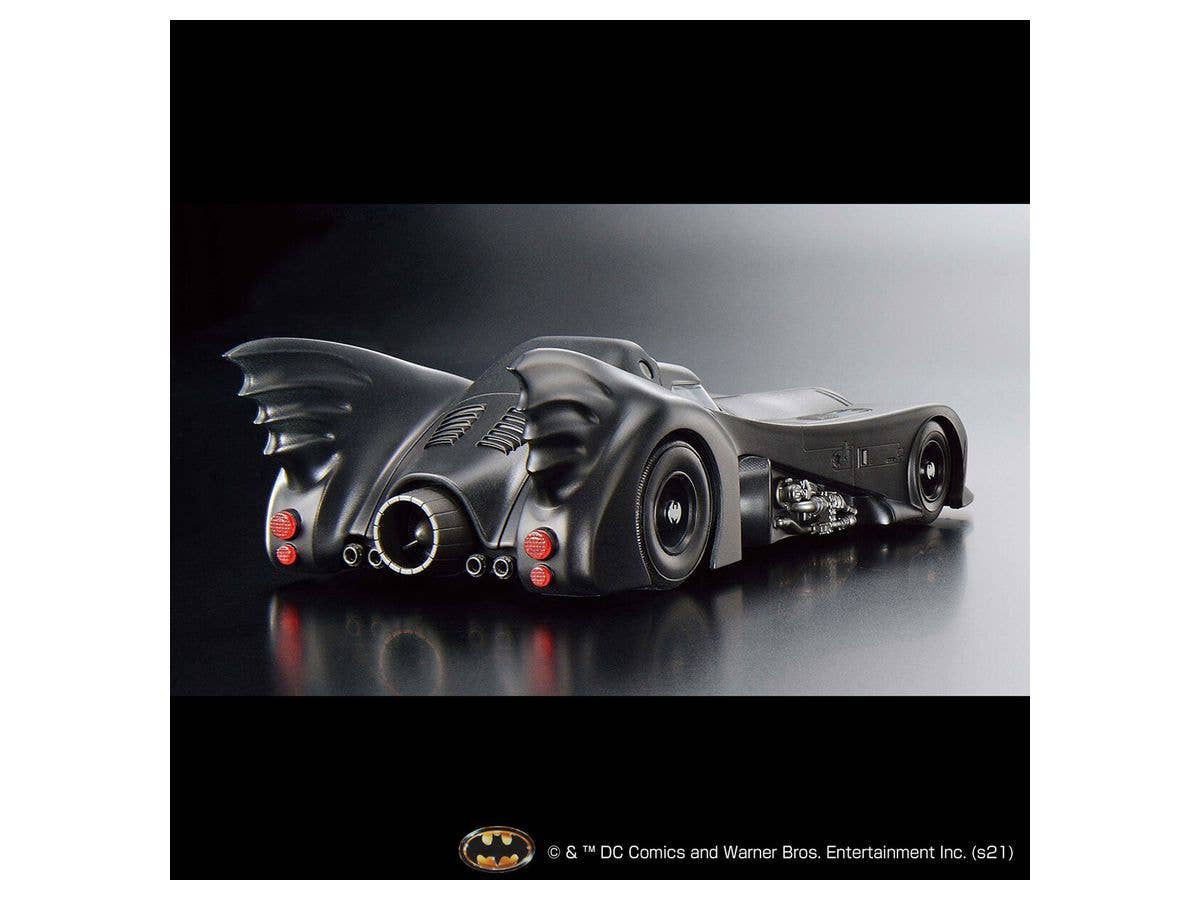 1/35 SCALE MODEL KIT BATMOBILE (BATMAN Ver.) | 4573102621856