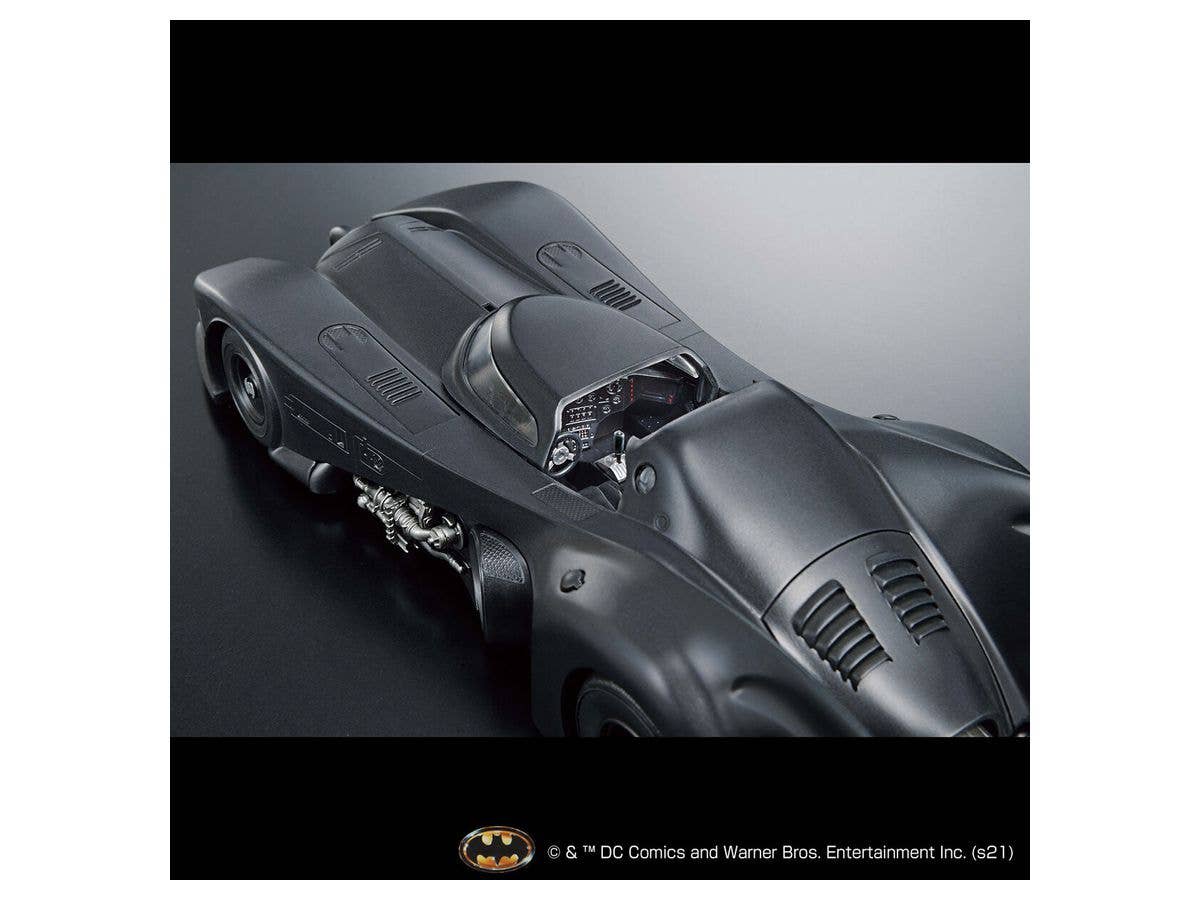 1/35 SCALE MODEL KIT BATMOBILE (BATMAN Ver.) | 4573102621856