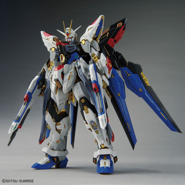 機動戦士ガンダムSeed Destiny - ZGMF-X20A Strike Freedom Gundam - MGEX - 1/100(Bandai Spirits)