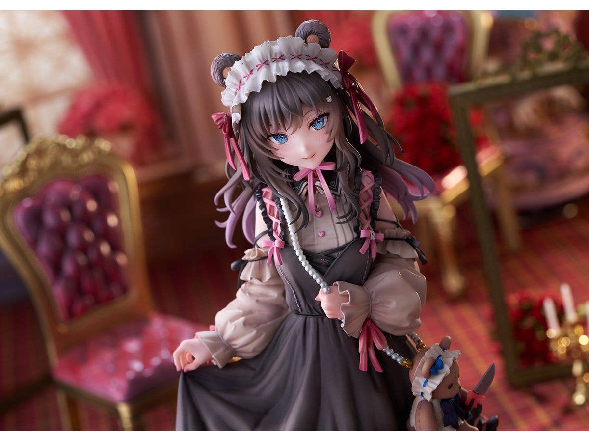Bell Fine R-chan Gothic Lolita Ver. Illustration by Momoko | 4573347243530