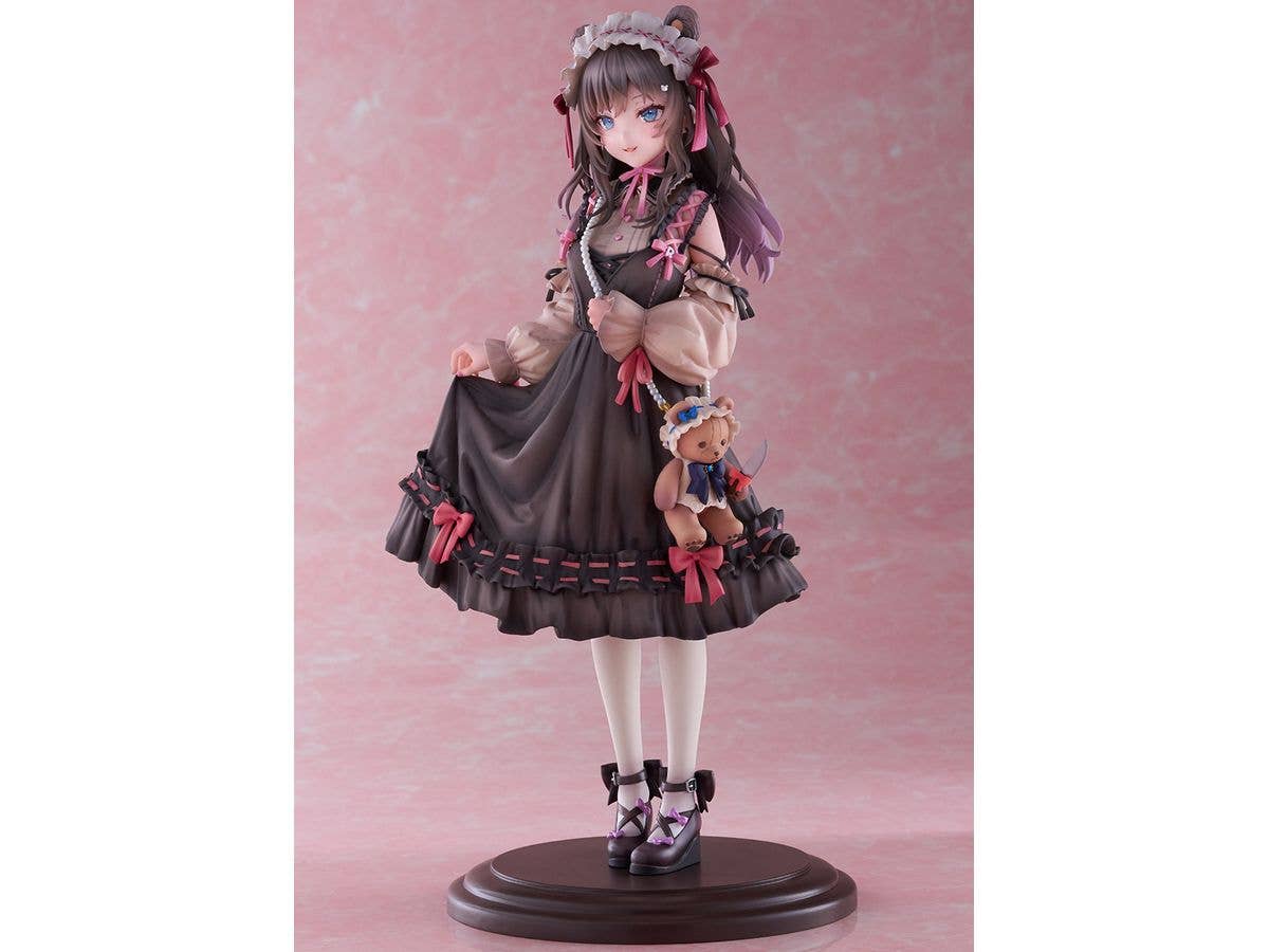 Bell Fine R-chan Gothic Lolita Ver. Illustration by Momoko | 4573347243530