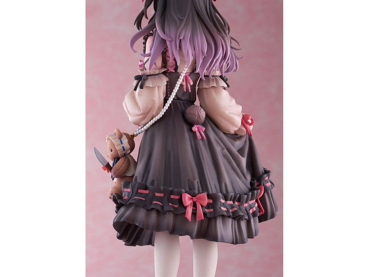 Bell Fine R-chan Gothic Lolita Ver. Illustration by Momoko | 4573347243530