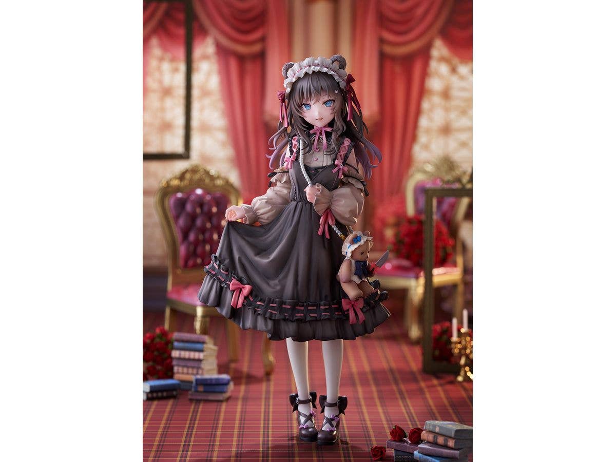 Bell Fine R-chan Gothic Lolita Ver. Illustration by Momoko | 4573347243530