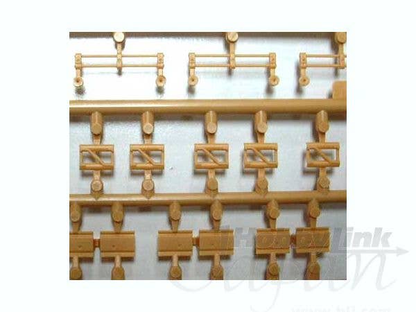 Bronco Models 1/35 Chinese ZTZ-99 Steel Type Workable Track Link Set | 4544032672898