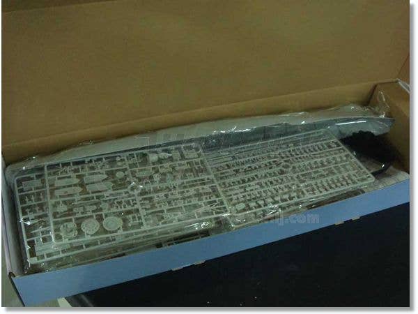Bronco Models 1/200 Chinese Navy DDG 138 TAIZHOU Sovremenniy Class Type 956EM Destroyer | 4544032631611