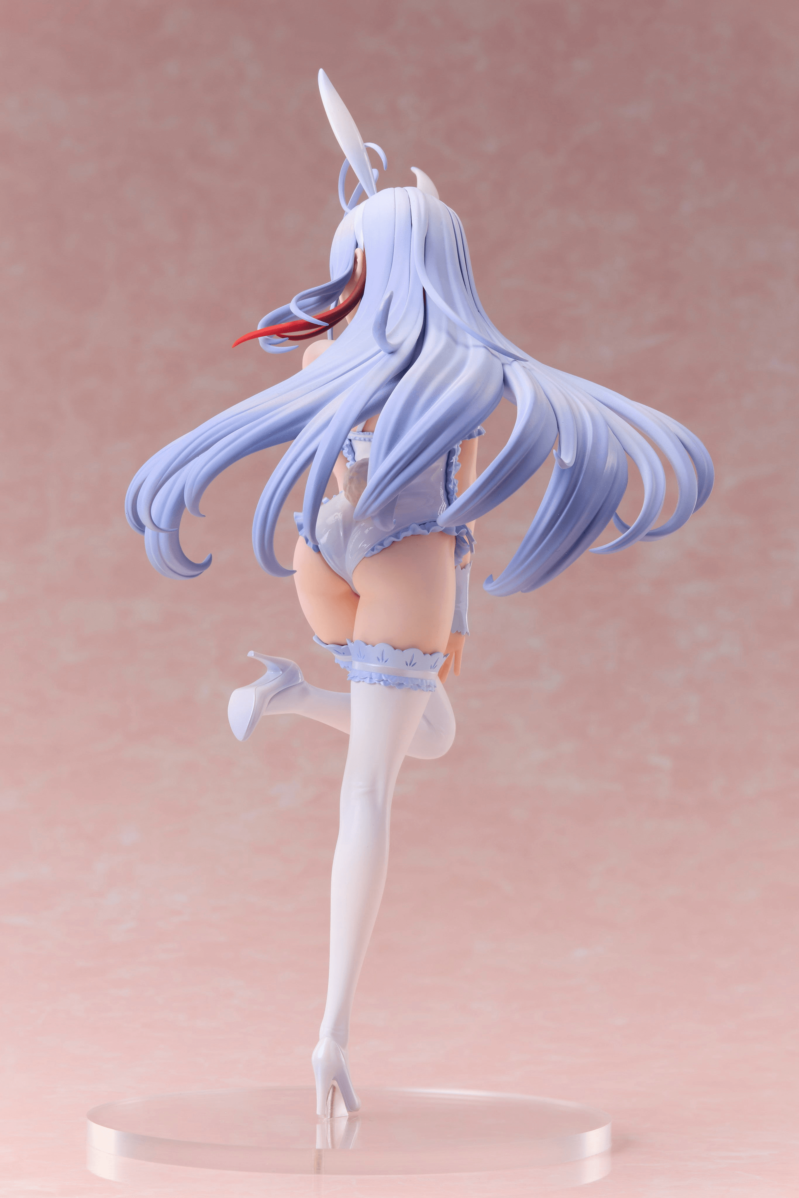 Lena Bunny Ver. 1/7 Scale Figure | 4534530934765