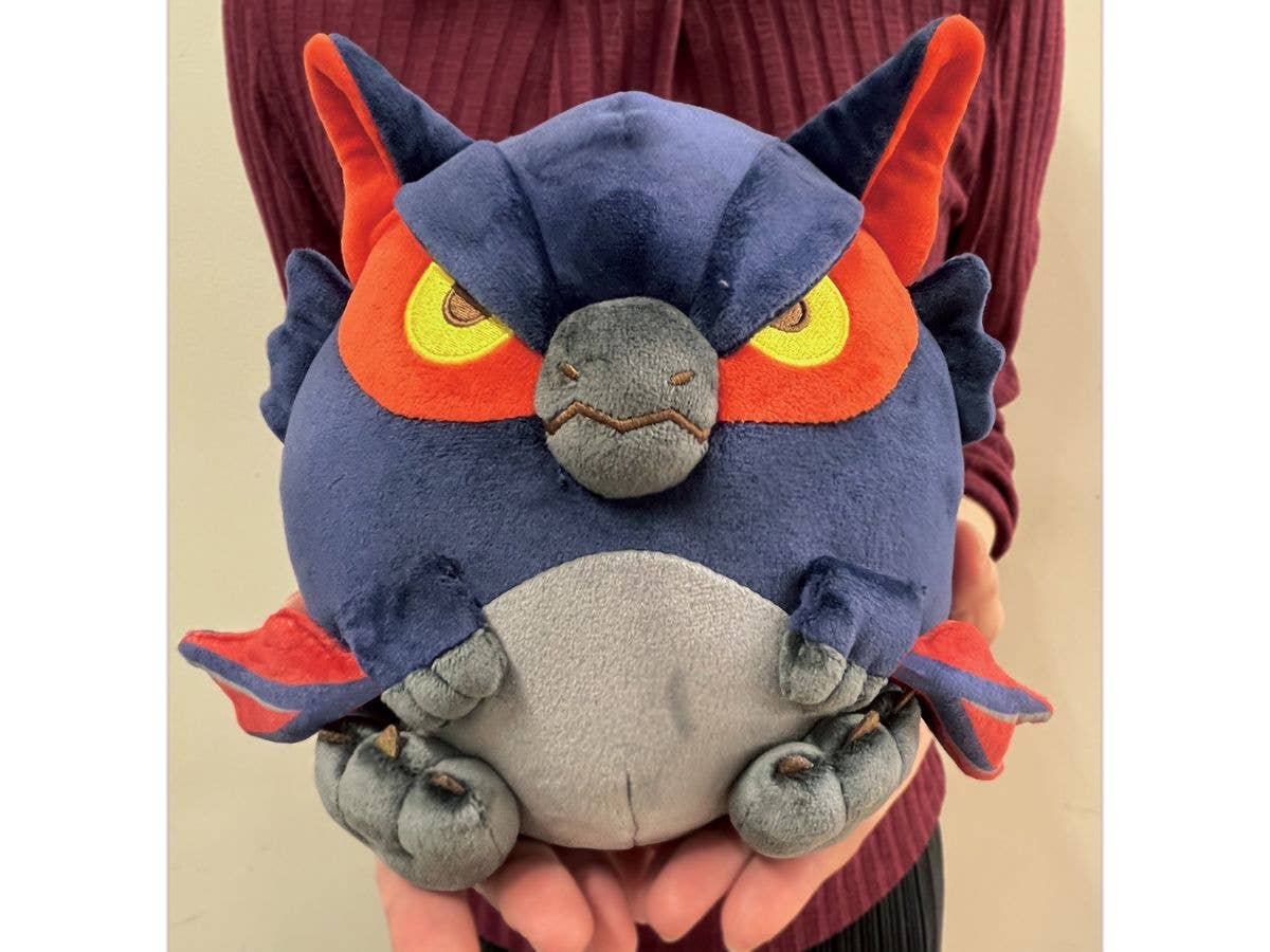 CAPCOM Monster Hunter Fluffy Eggshaped Plush Nargacuga | 4976219124751