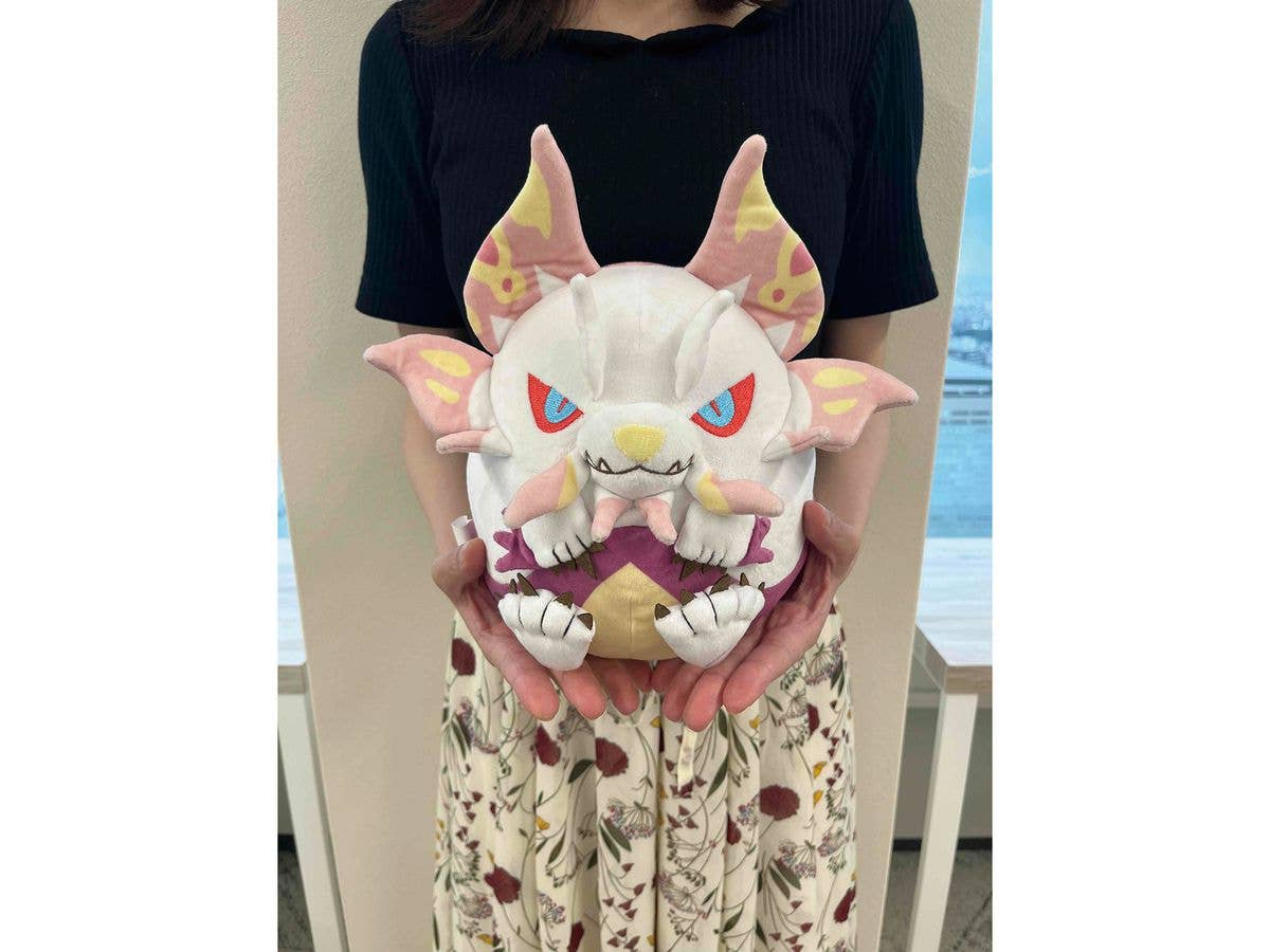 CAPCOM Monster Hunter Fluffy Eggshaped Plush Mizutsune | 4976219125758