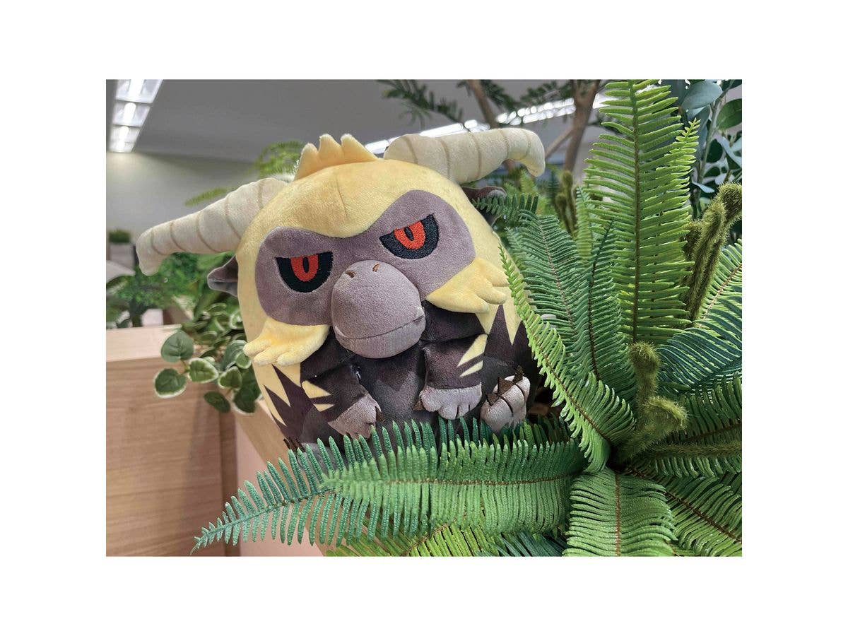 CAPCOM Monster Hunter Fluffy Eggshaped Plush Furious Rajang | 4976219125765