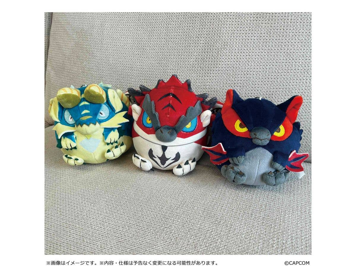 CAPCOM Monster Hunter Fluffy Eggshaped Plush Mini Nargacuga | 4976219126564