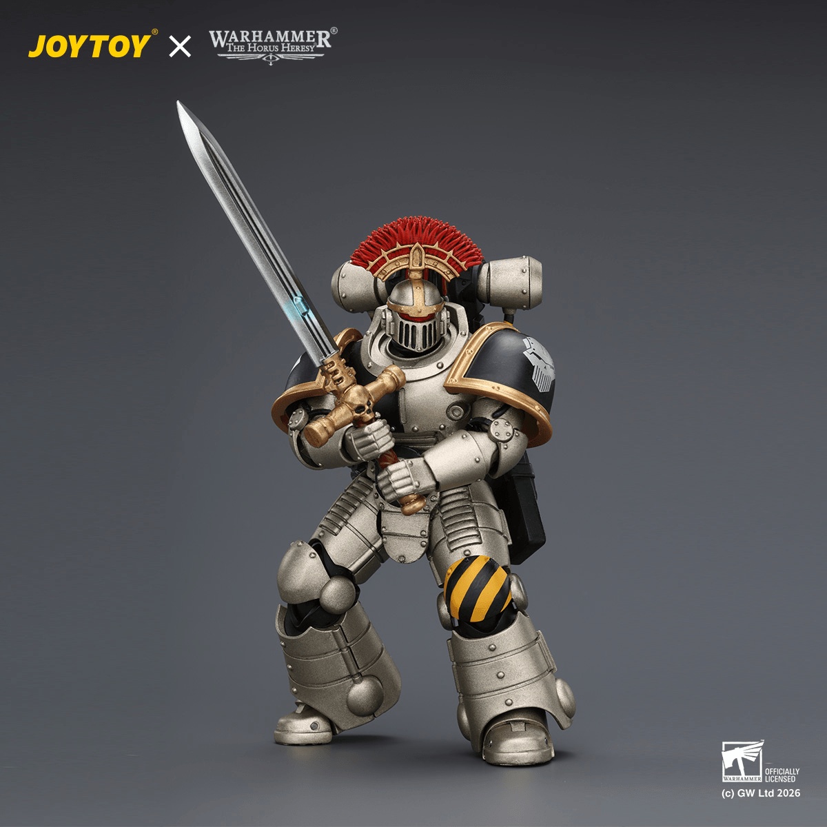 Iron Warriors Mkll Tactical Sergeant with Power Sword, Bolt Pistol and Plasma Pistol | 6927054404445