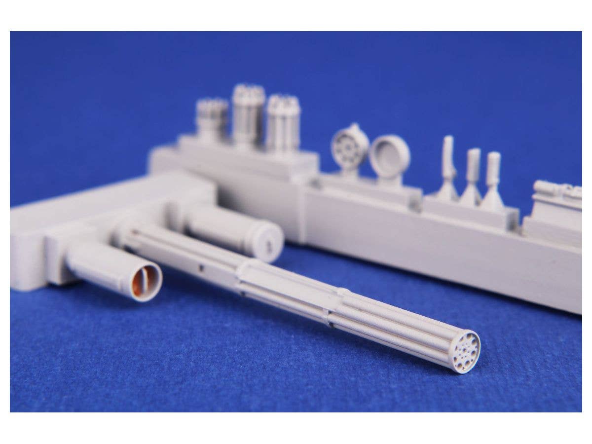 CMK 1/35 Fliegerfaust B German WWII Ground-to-Air Rocket Launcher | 8595593129259