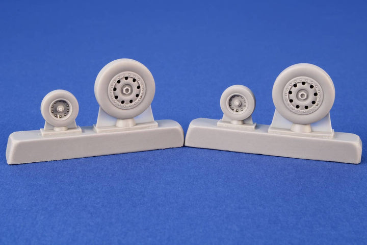 CMK 1/48 F-4B Phantom Wheels (from Tamiya kit) | 8595593128733