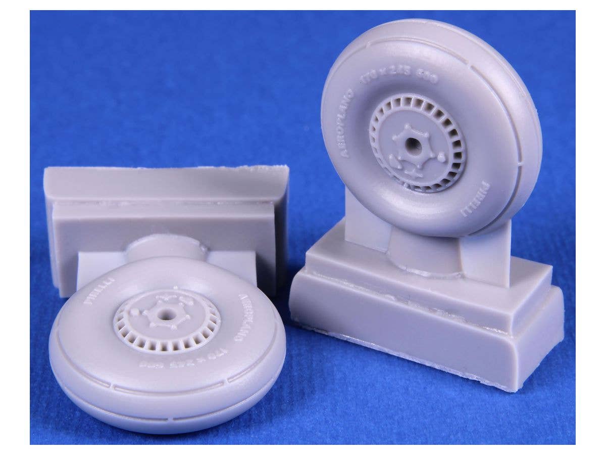 CMK 1/32 Fiat CR.42 Main Wheels (ICM kit) | 8595593128818