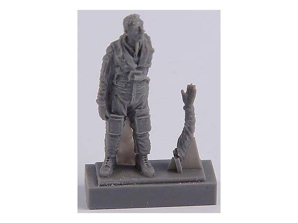 CMK 1/48 AJ-37/JA-37 Viggen Pilot Climbing Ladder into Cockpit for Special Hobby/Tarangus kit | 8595593126685