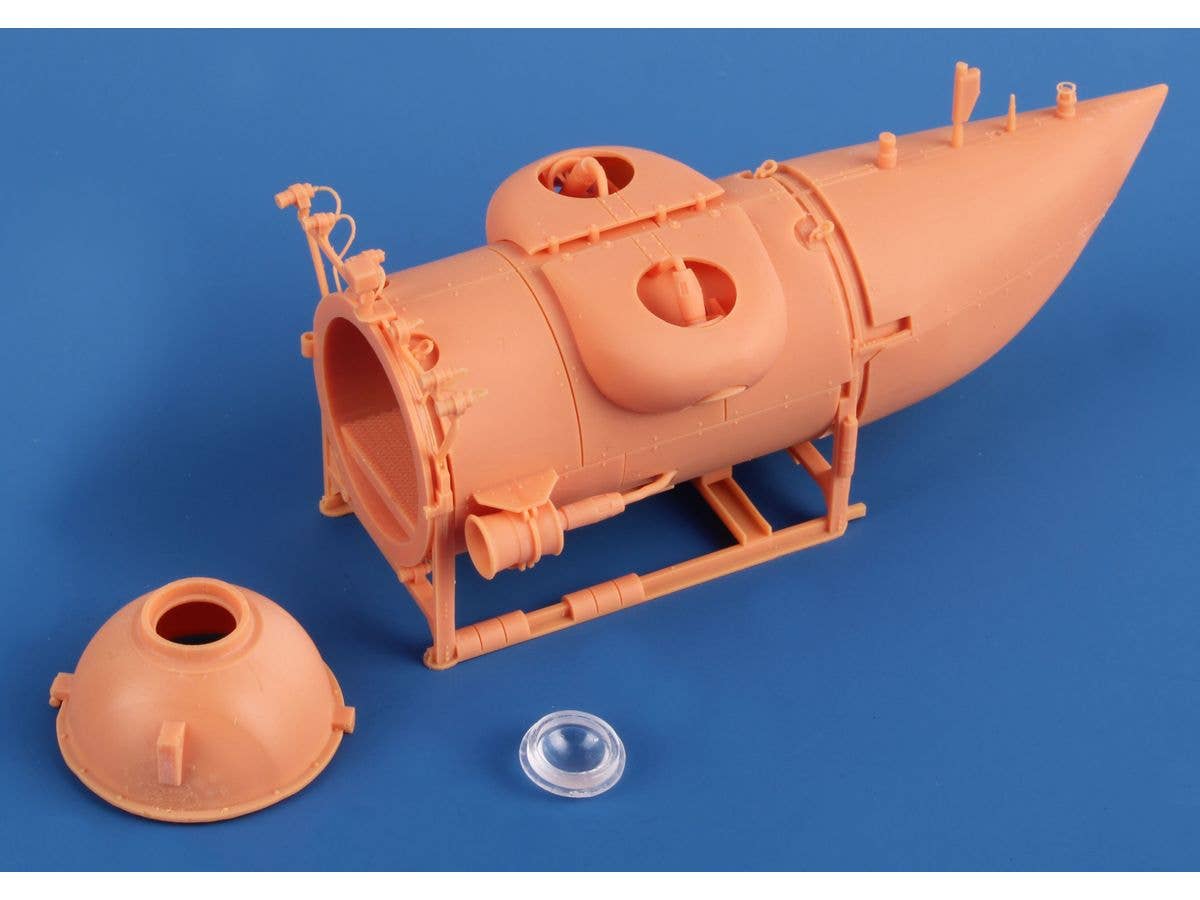 Special Navy 1/72 Titan ‘World Famous Research and Tourist Submarine’ | 8595593130866