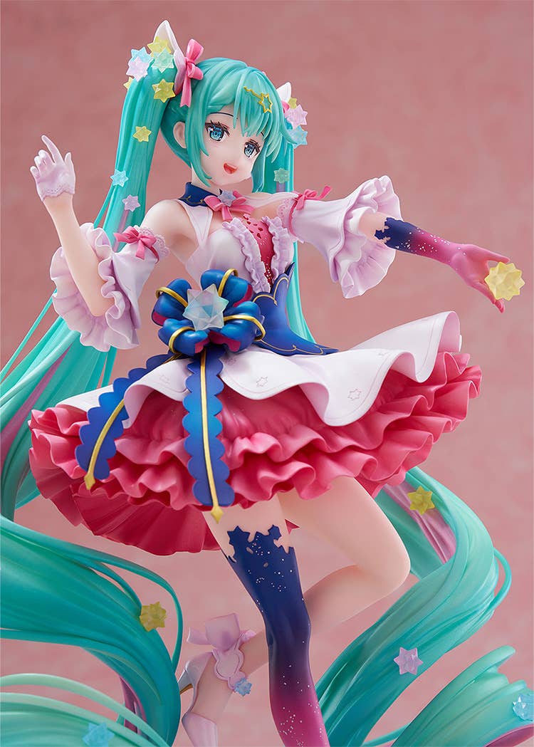 (Rerelease) Creators Collection Figure Hatsune Miku: Rosuuri Ver.  | 4571614669359