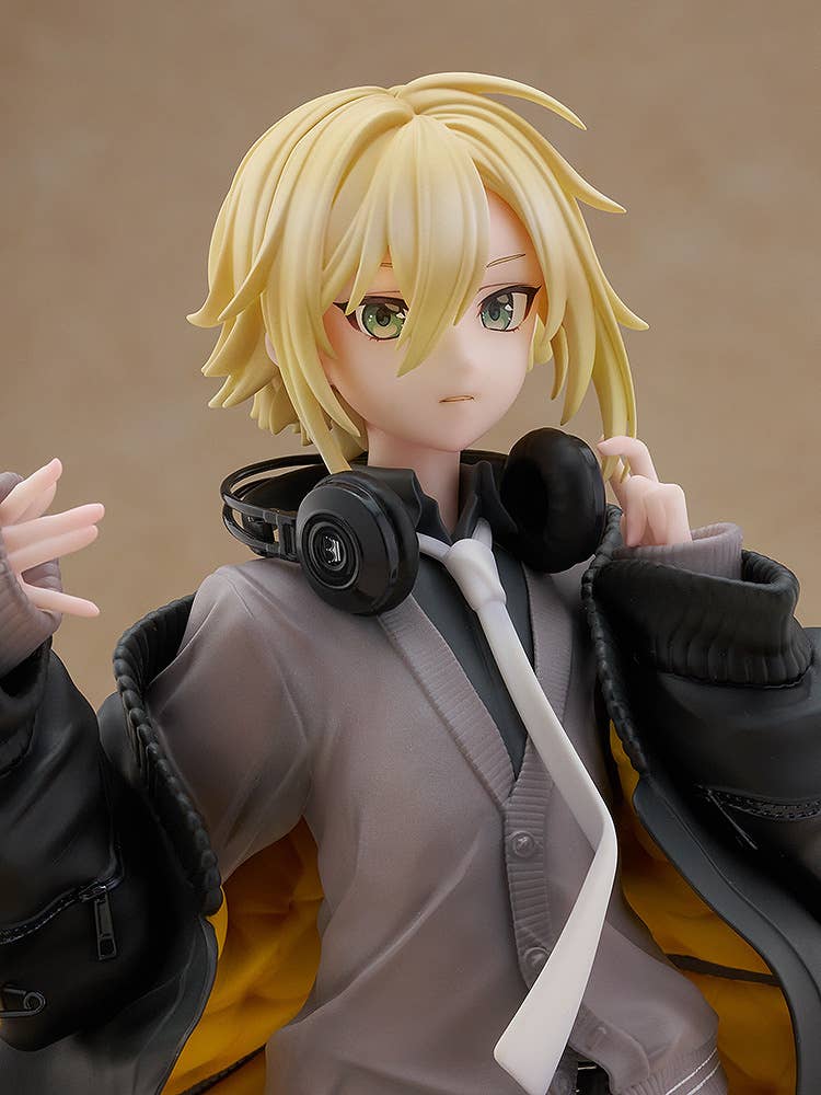 NIJISANJI Uzuki Kou illustrated by kei Mochizuki | 4571614675053