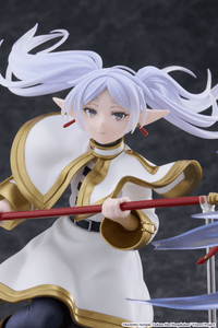 Frieren: Beyond Journey's End AMP+ Figure - Frieren (Reissue) | 840342405435