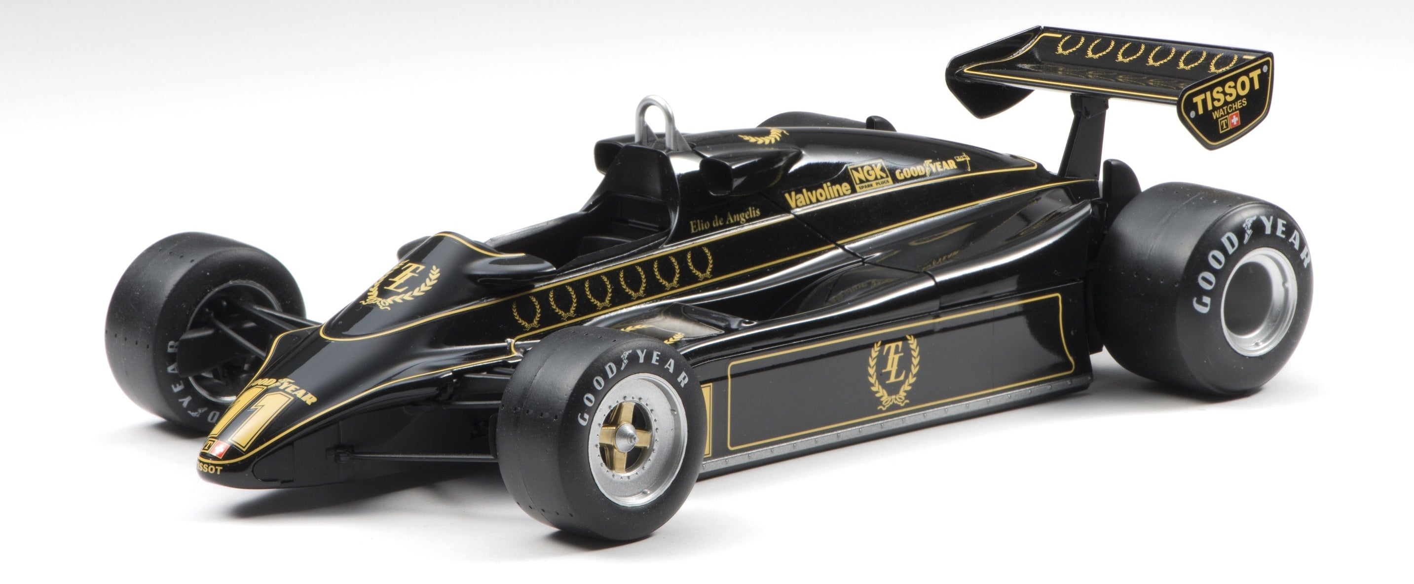 EBBRO 1/20 team Lotus type 91 1982 British GP EMSF-1 No.012