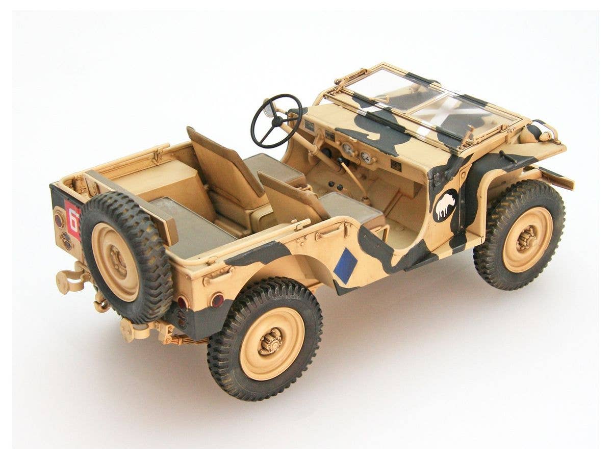 Ebbro 1/24 BRC 40 British Troop Car | 4526175250188