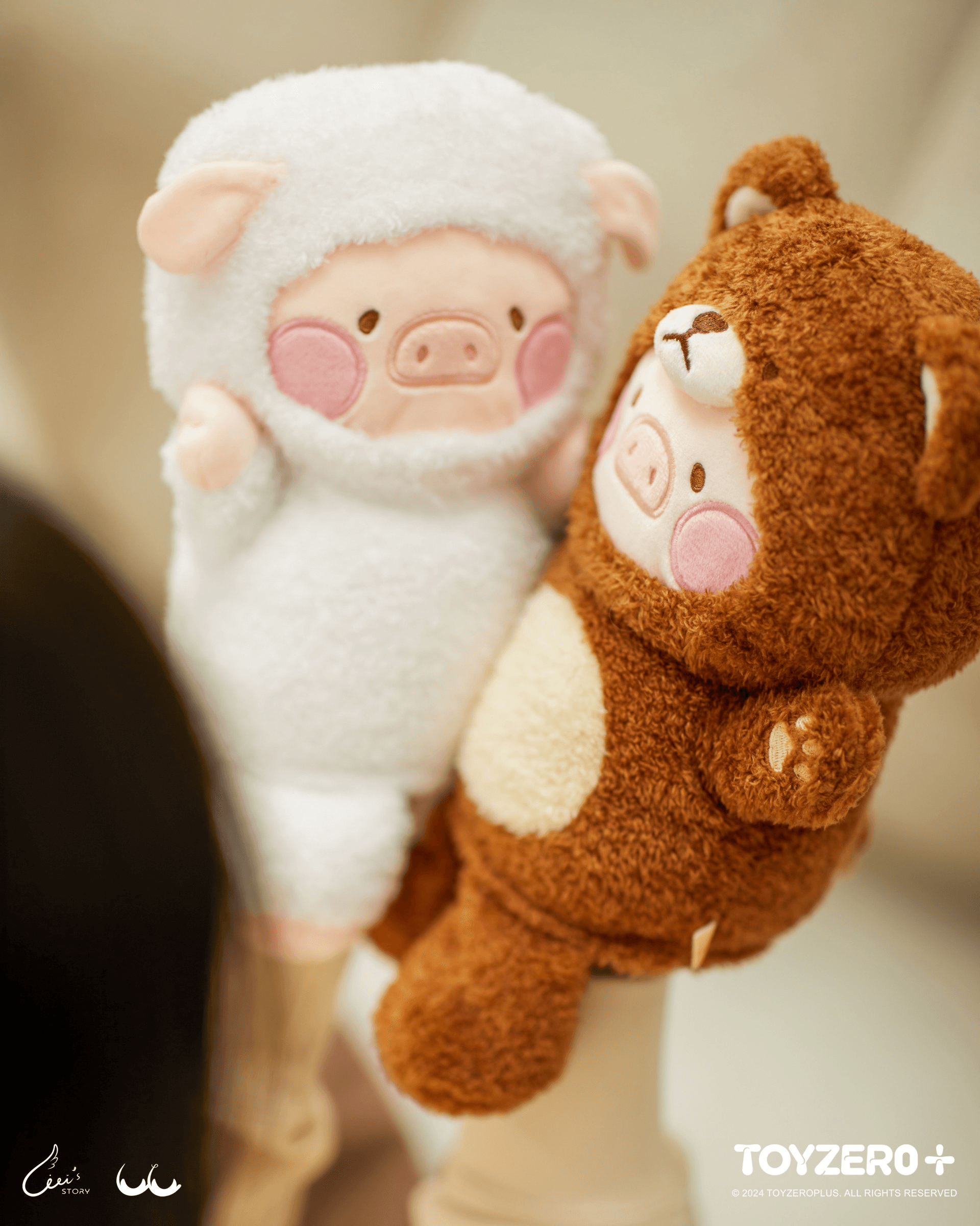 LuLu the Piggy Costume Series - Fluffy Hand Puppets (Bear) | 781005758188