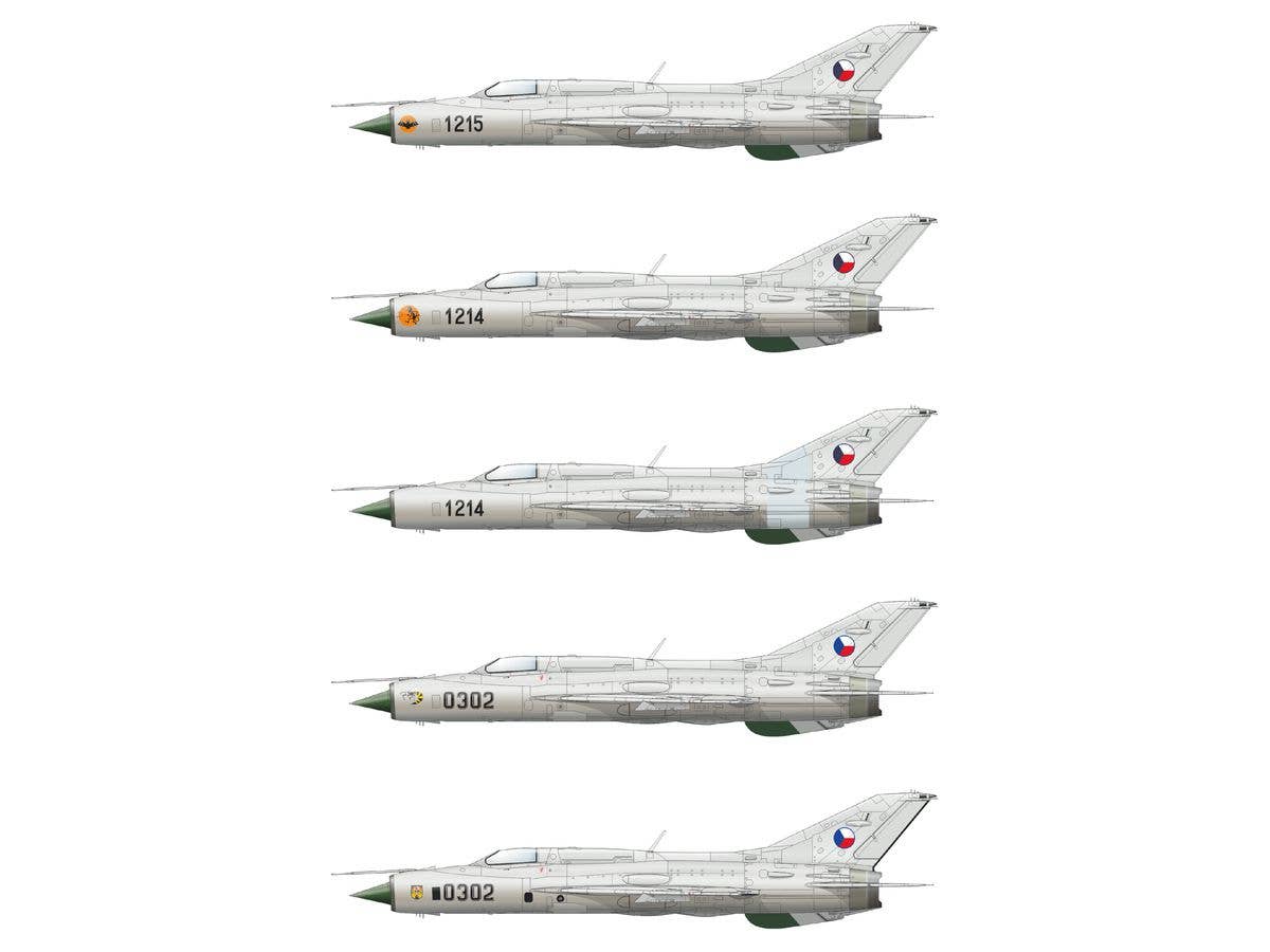 Eduard 1/72 'Stribrne Sipy' (Silver Arrows) MiG-21PF/PFM [Limited Edition] | 8591437557615