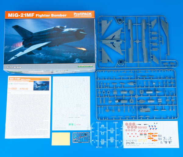 Eduard 1/72 MiG-21MF Fighter Bomber [Profipack]