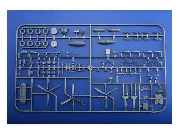 Eduard 1/48 Bf 109G-6 early version [Profipack] | 8591437509843