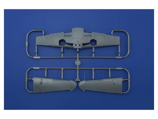 Eduard 1/48 Bf 109G-6 early version [Profipack] | 8591437509843