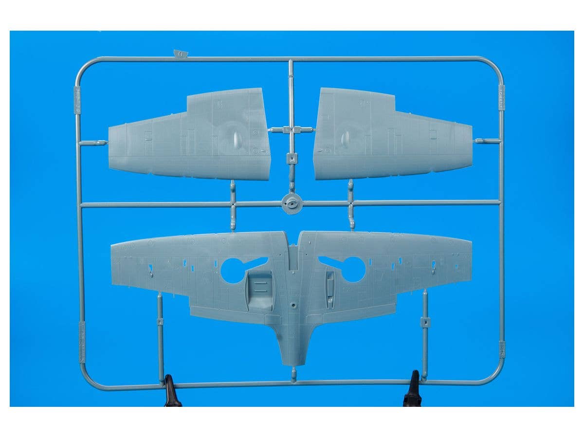 Eduard 1/48 Spitfire Mk.Ia [Profipack] | 8591437552856