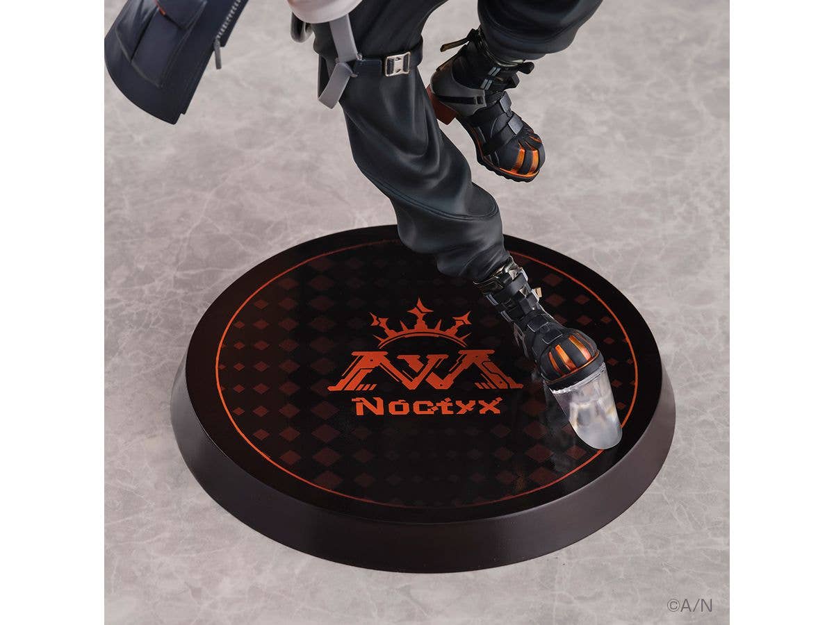 Alban Knox 1/7 Scale Figure | 4570105142395