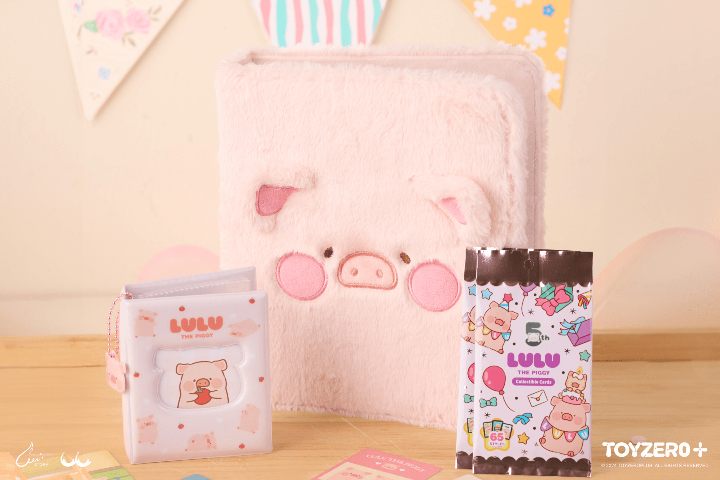 LuLu the Piggy Generic - Collectible Card Book | 781005360732