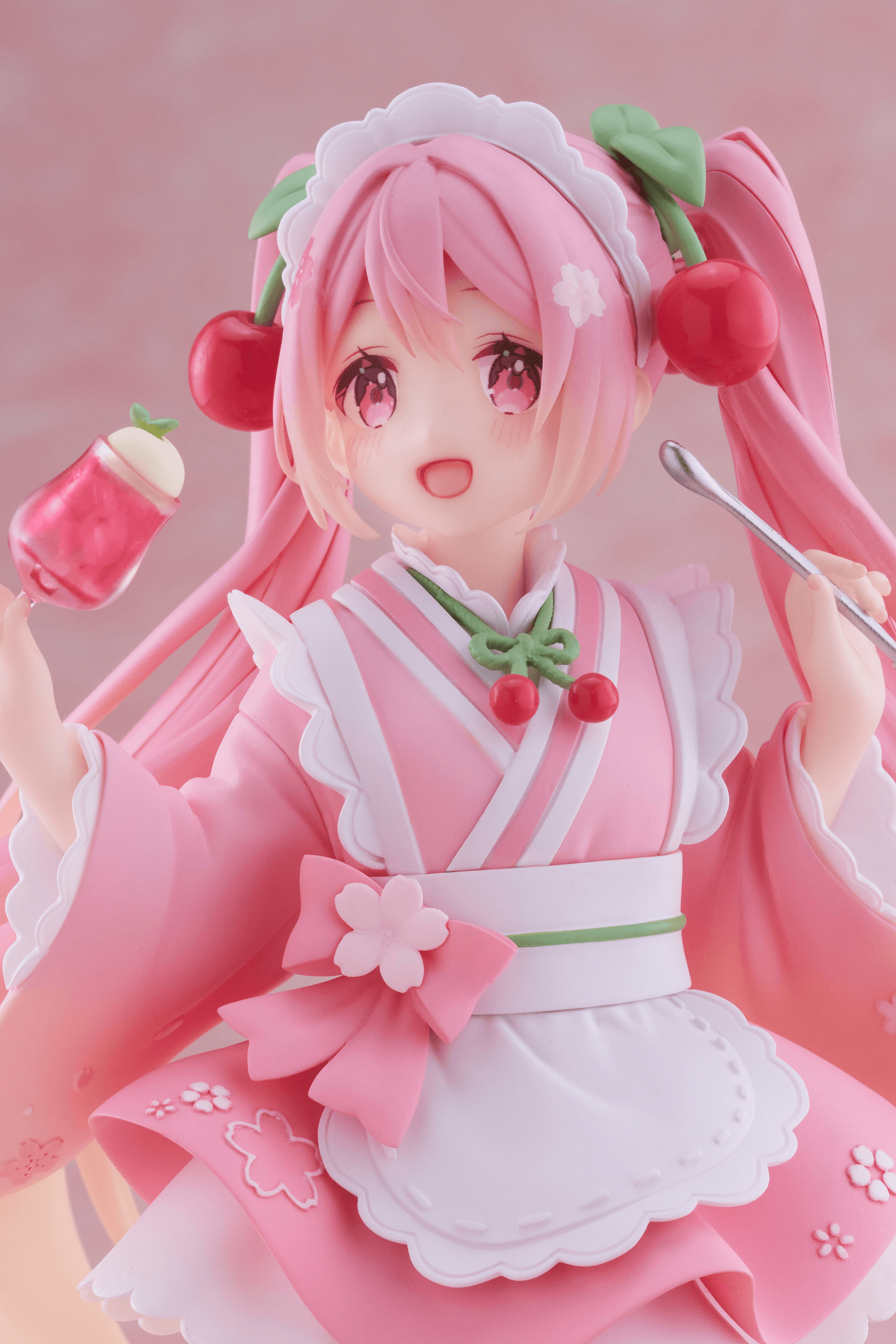 Sakura Miku Newley Written Figure (Japanese Cafe Ver.) Reissue | 840342405152