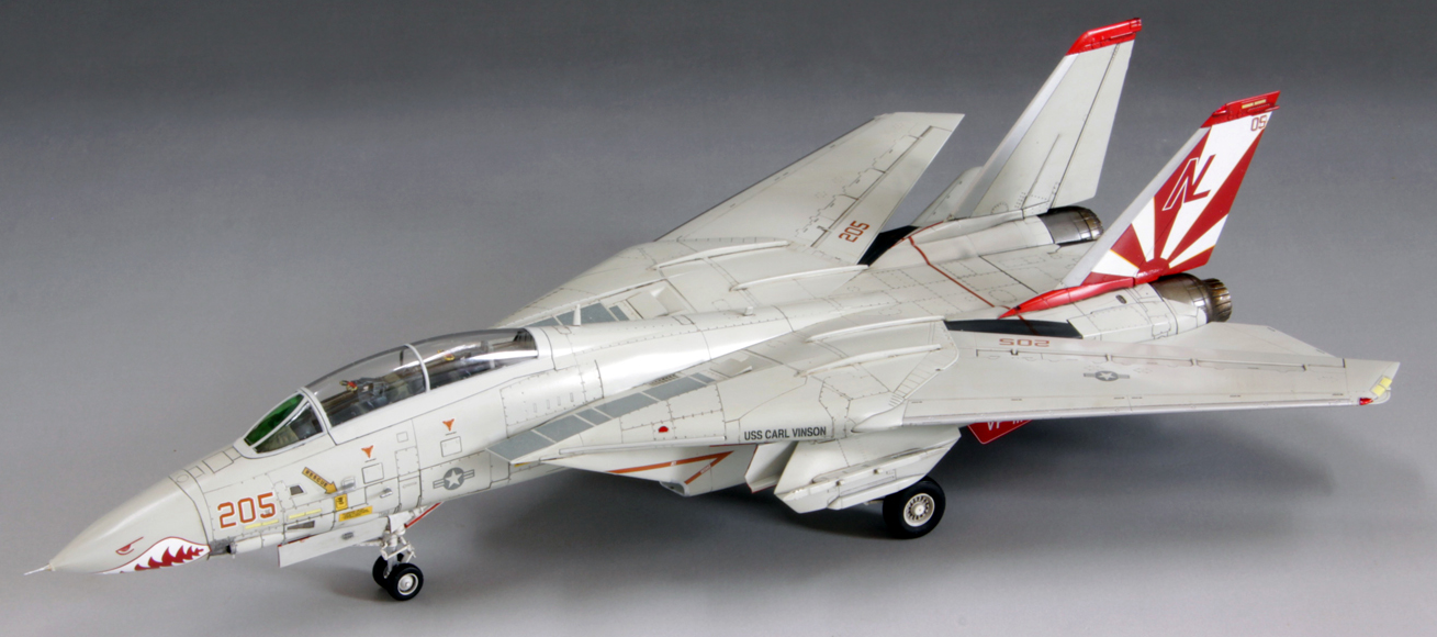FineMolds 1/72 US Navy F-14A Tomcat | 4536318720300