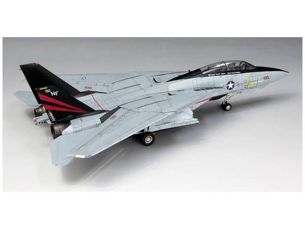 FineMolds 1/72 US Navy F-14A Tomcat "USS Independence, 1995" | 4536318720324