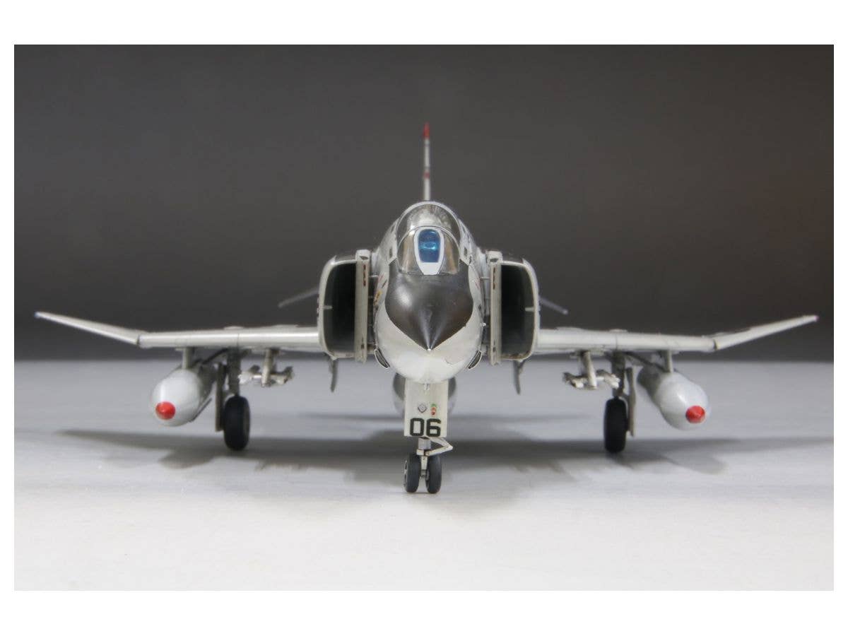 FineMolds 1/72 US Navy Jet Fighter F-4J "Aardvarks" (First Limited Special Edition) | 4536318729433