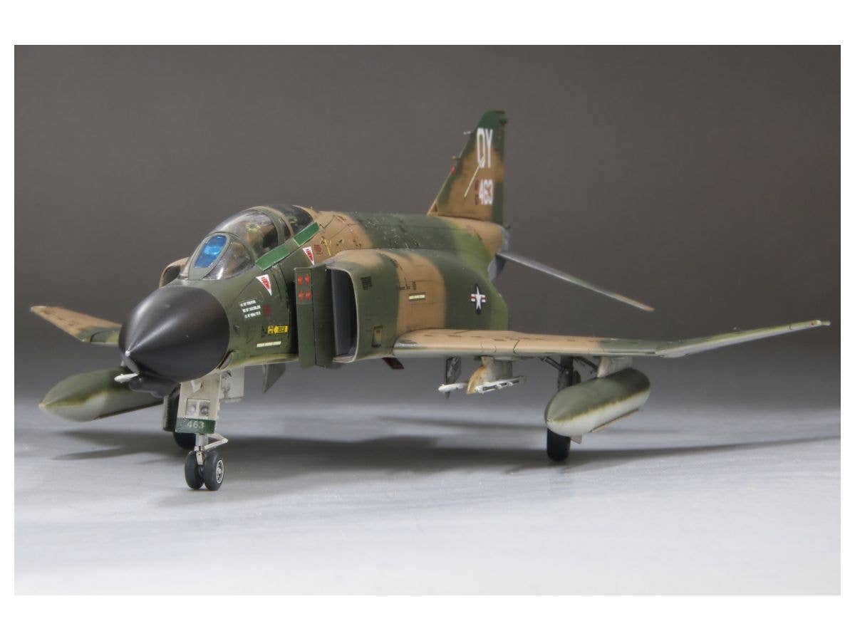 FineMolds 1/72 US Air Force F-4D Jet Fighter "The First MiG Ace" (First Limited Special Edition) | 4536318729471