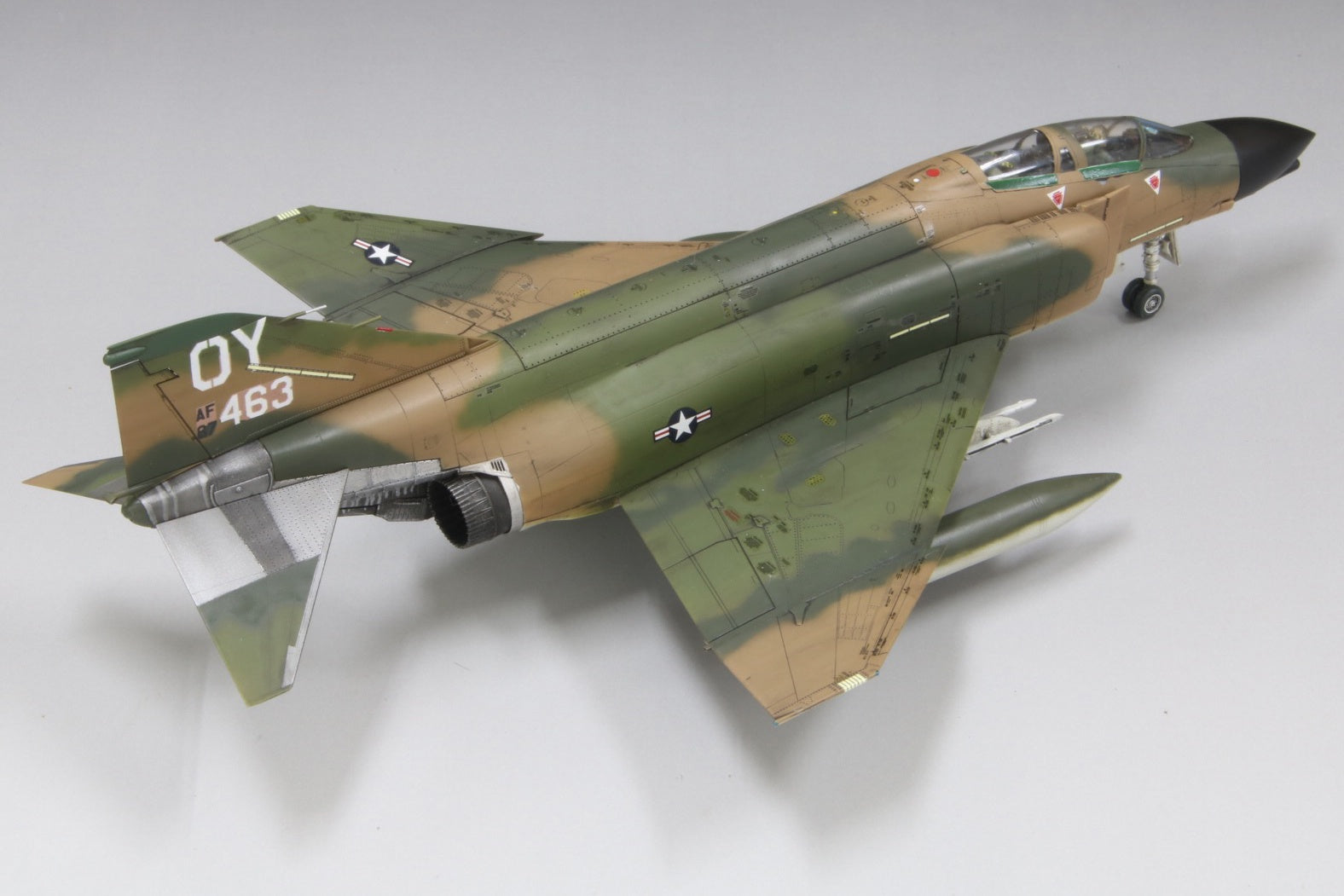 FineMolds 1/72 US Air Force F-4D Jet Fighter "The First MiG Ace" (First Limited Special Edition) | 4536318729471