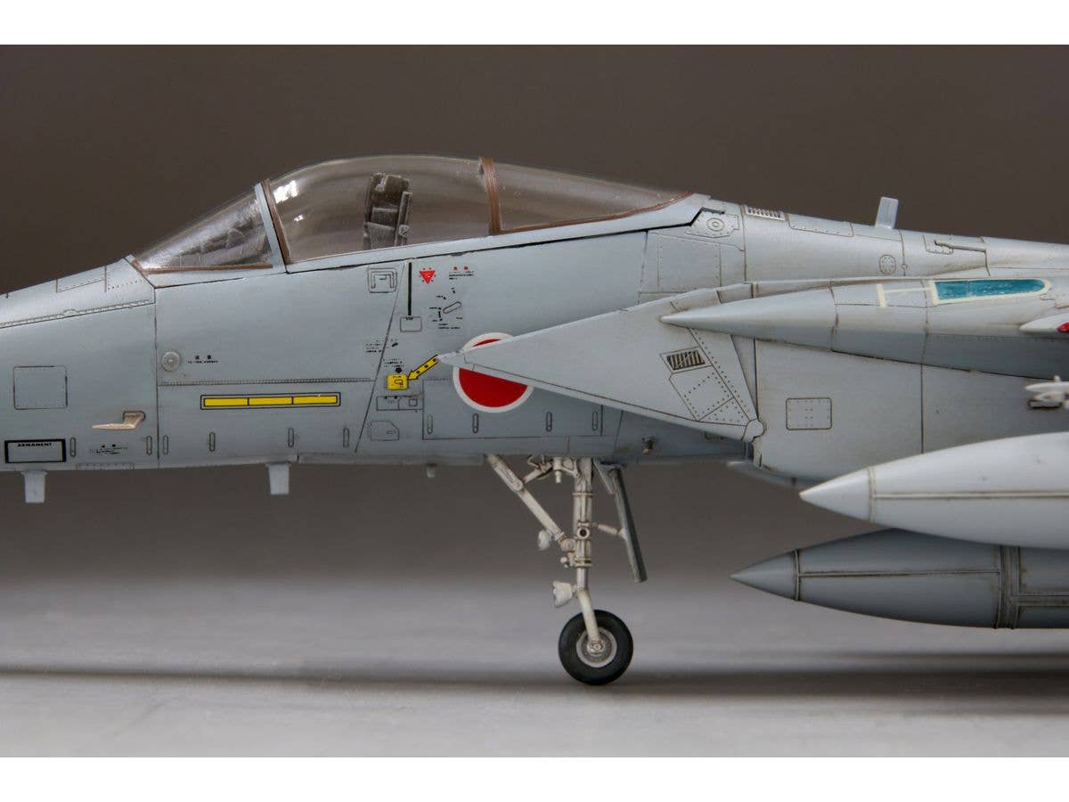 FineMolds 1/72 JASDF F-15J Fighter "Hot Scramble 1984" | 4536318720508