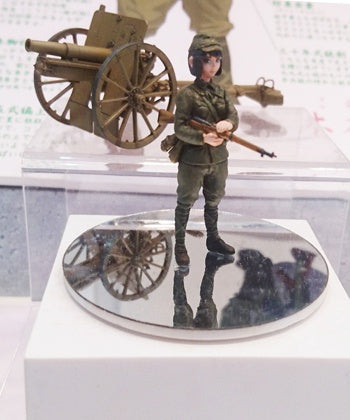 FineMolds 1/35 Historic Costume Girl Type 41 75mm Mountain Gun with Figure 'Konoka' | 4536318880028