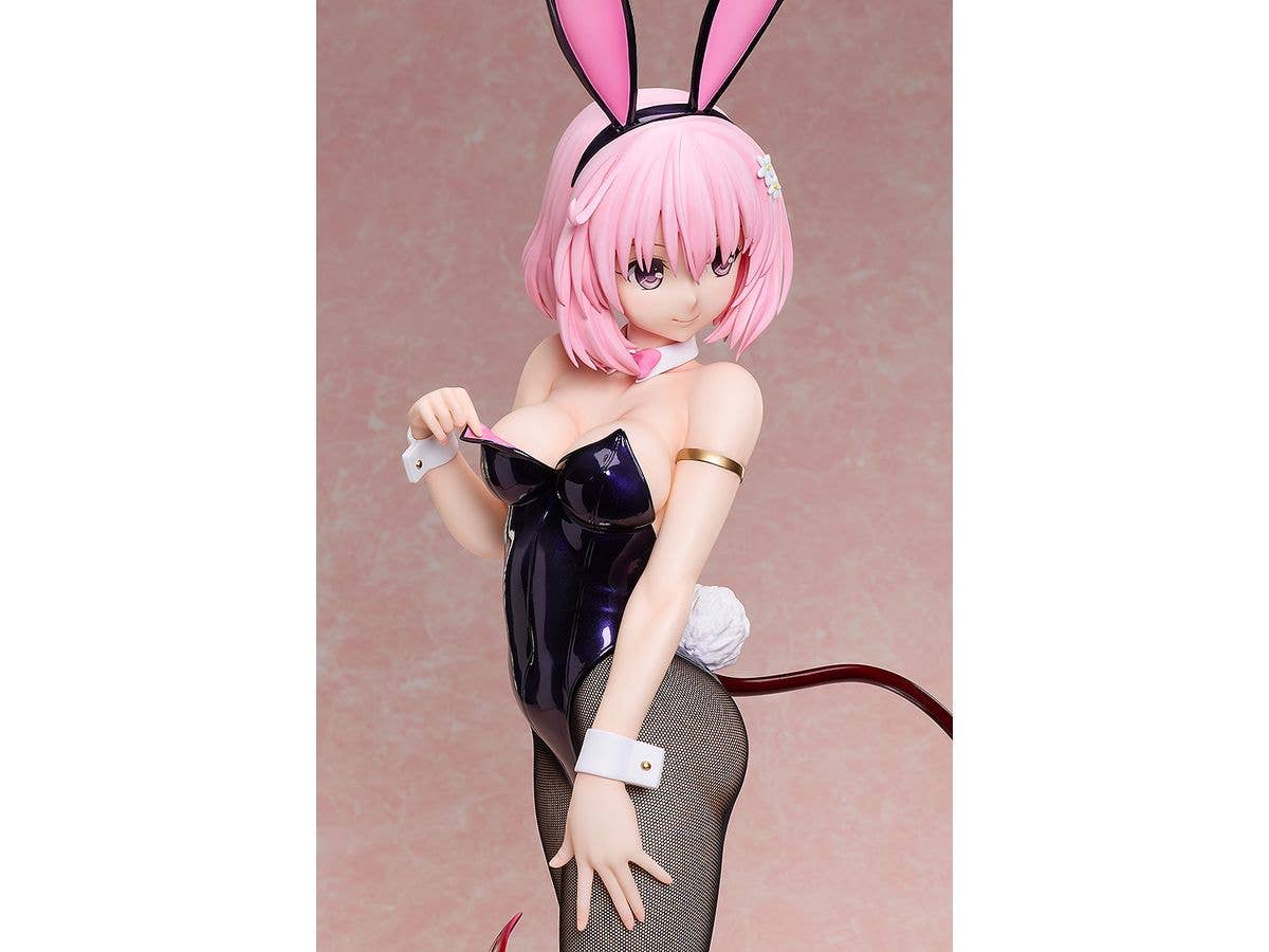 FREEing Momo Belia Deviluke: Bunny Ver. (1/3 Scale) | 4570001513275