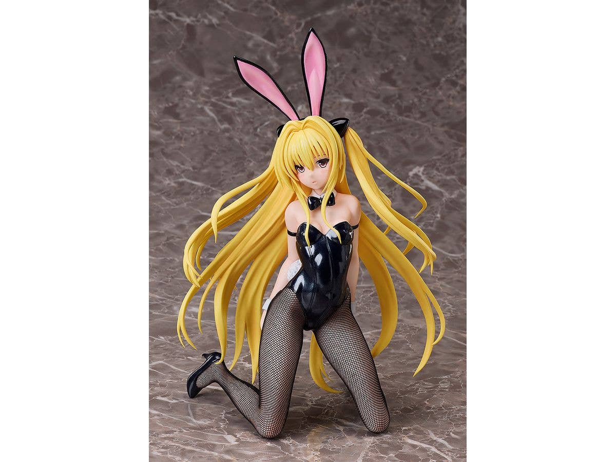 FREEing Golden Darkness: Bunny Ver. (1/6 Scale) | 4570001513466