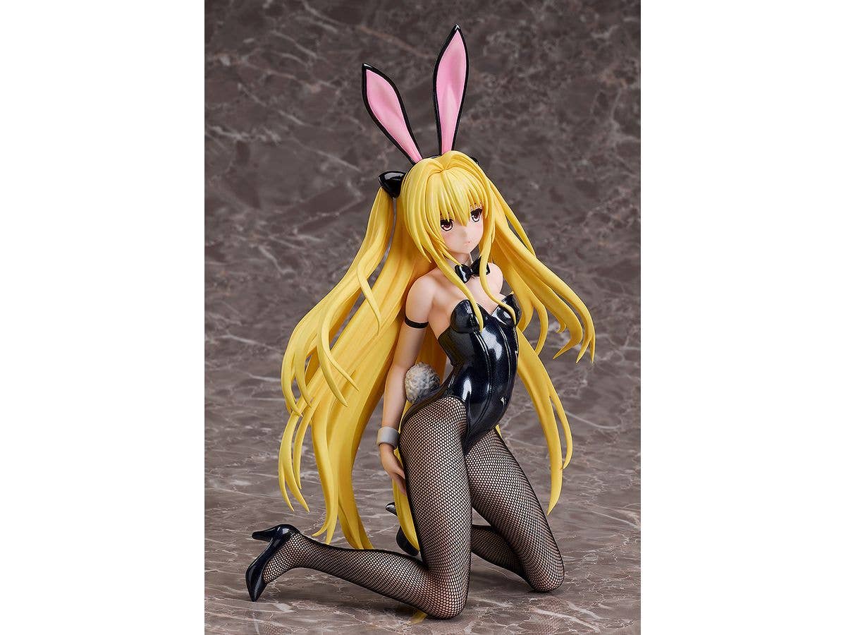 FREEing Golden Darkness: Bunny Ver. (1/6 Scale) | 4570001513466