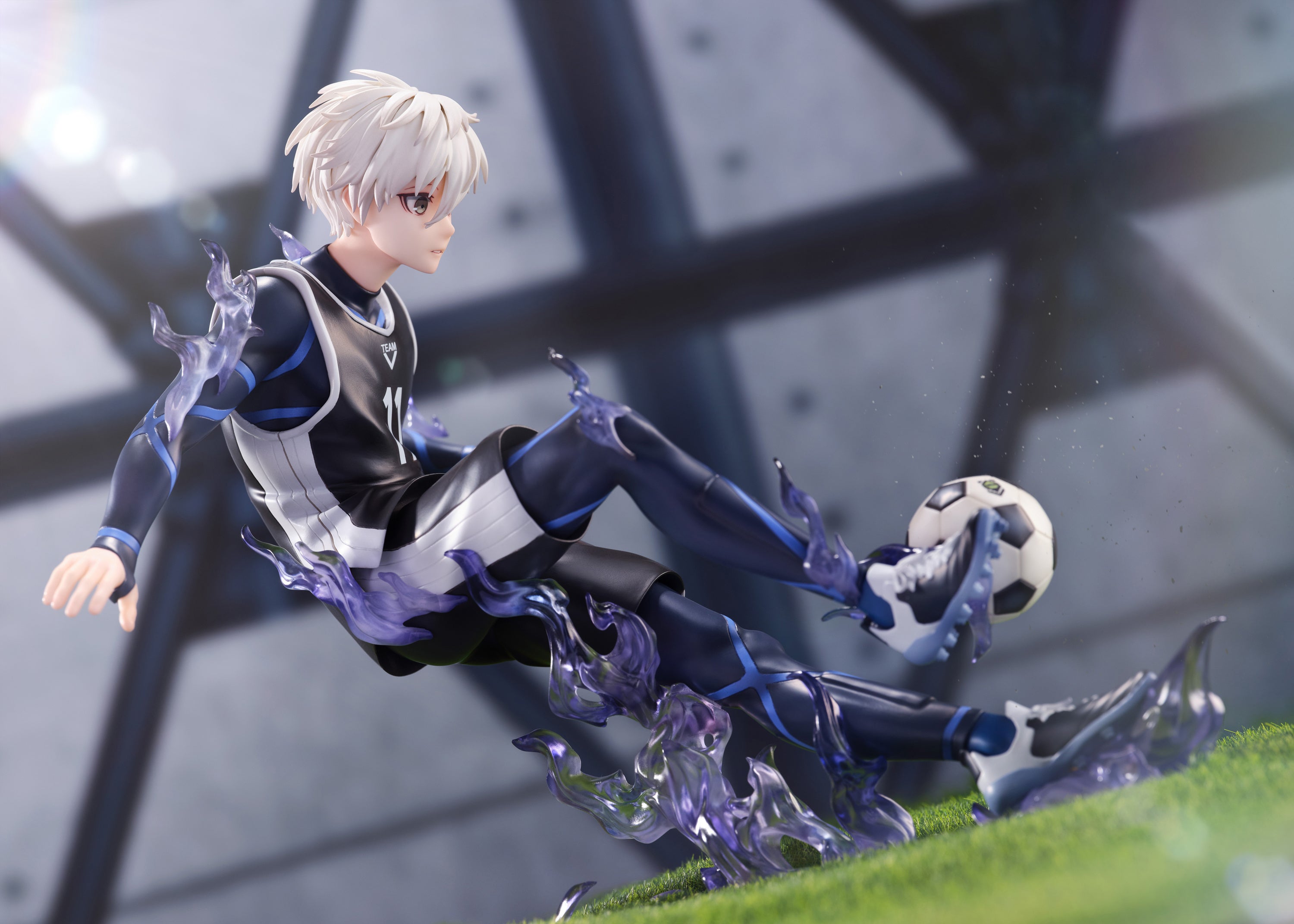 FURYU Corporation BLUELOCK Seishiro Nagi 1/7 Scale Figure | 4580736409408