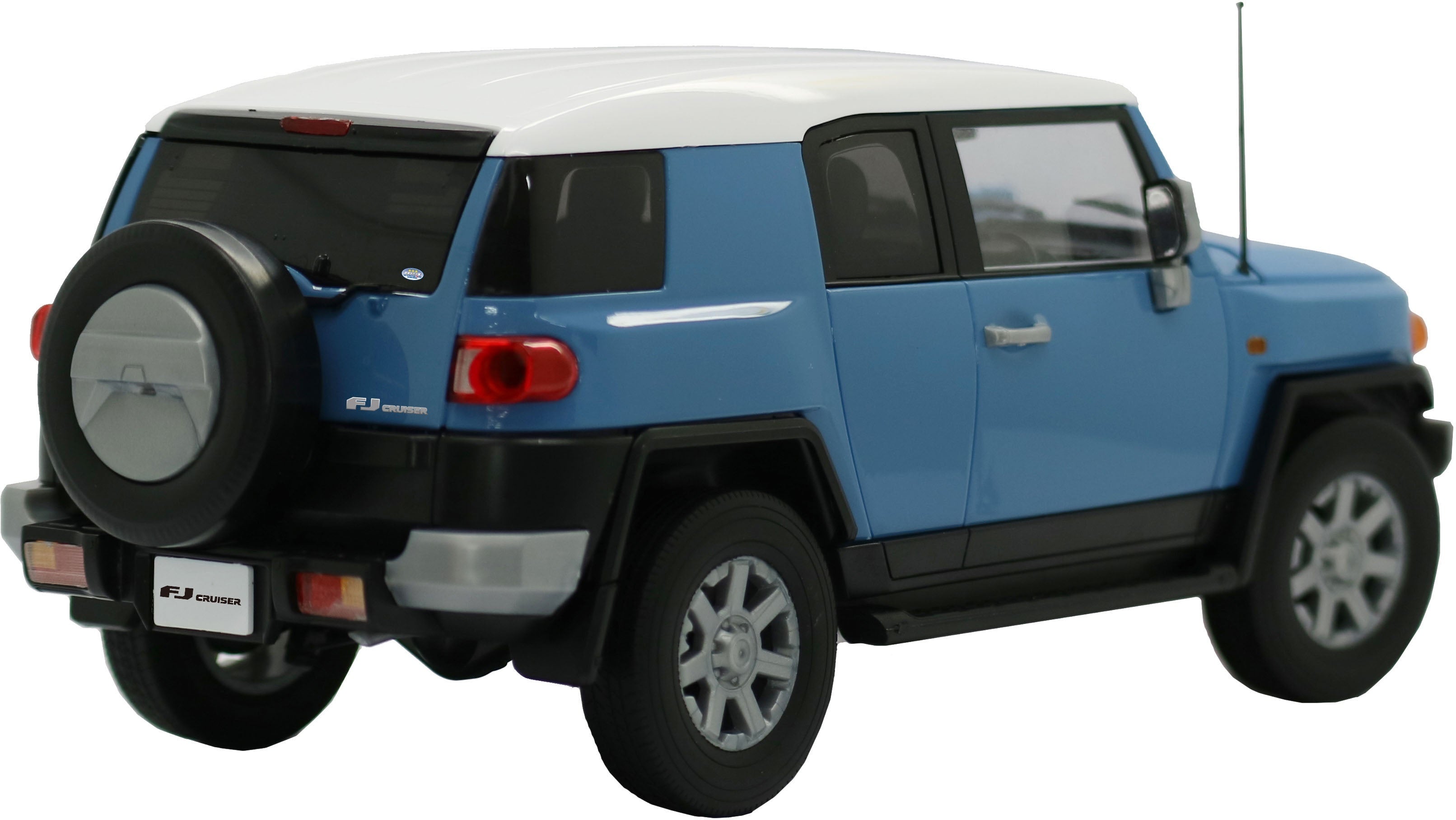 Fujimi 1/24 Toyota FJ Cruiser (Smoky Blue)
