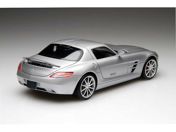 Fujimi 1/24 Mercedes-Benz AMG SLS