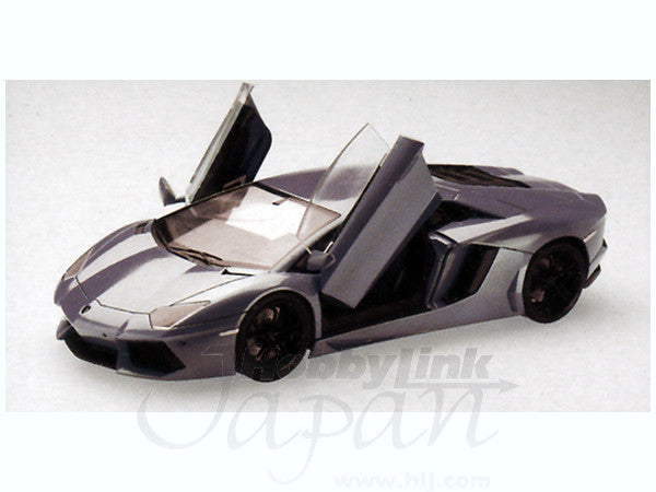 Fujimi 1/24 RS-71 Lamborghini Aventador LP700-4 Deluxe with Etching parts